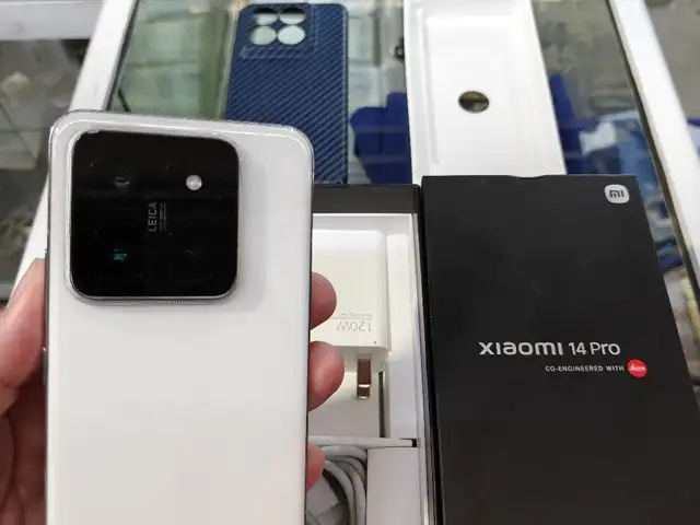 Xiaomi Mi 14 Pro 16/512 GB China Version, Душанбе