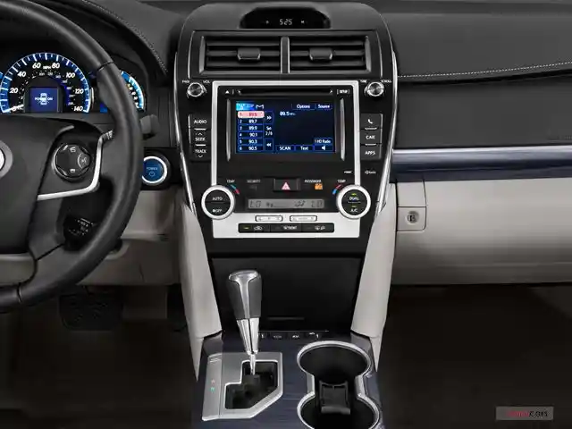 Автомагнитола для Toyota Camry 2012-15, Душанбе