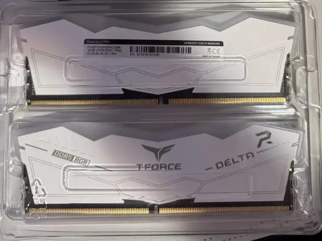 Оперативная память TEAMGROUP T-Force Delta RGB DDR5 32GB 2x16GB 6000MHz CL30, Душанбе