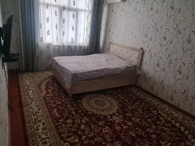 1-комн. квартира, 3 этаж, 55 м², 19мкр, Худжанд