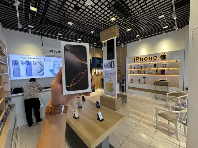 Apple iPhone 16 Pro Max, 256 gb, Desert Titanium, Душанбе
