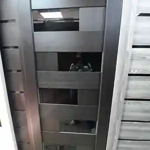 Дверь, Душанбе