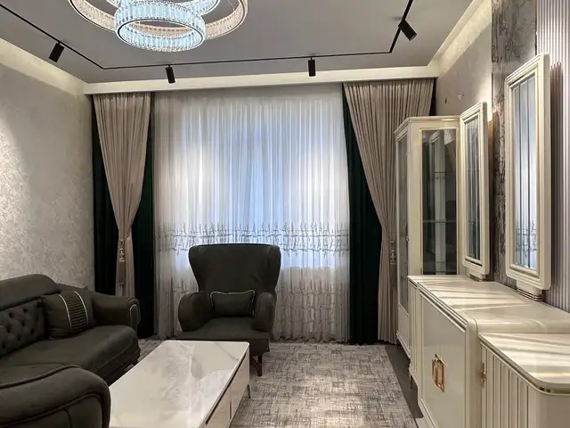 2-комн. квартира, 2 этаж, 66 м², Шелкокомбинат, Хуҷанд