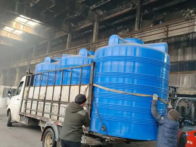 Бочка пластиковая двухслойная 5000л, Вертикальная, Душанбе