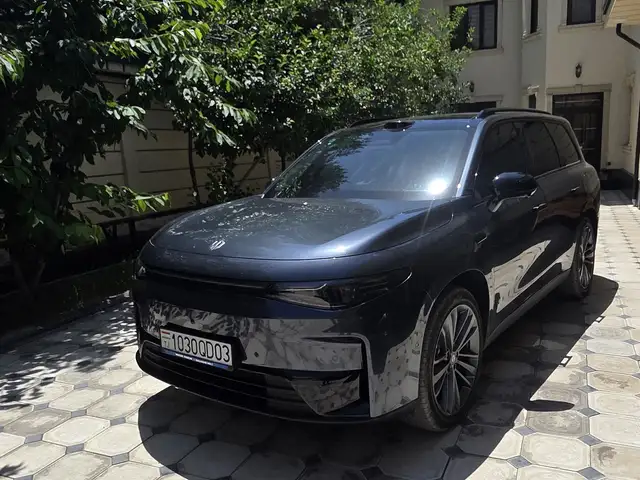 Услуги водителя на личном автомобиле. Хизматрасони ронанда ба мошини худ, Душанбе
