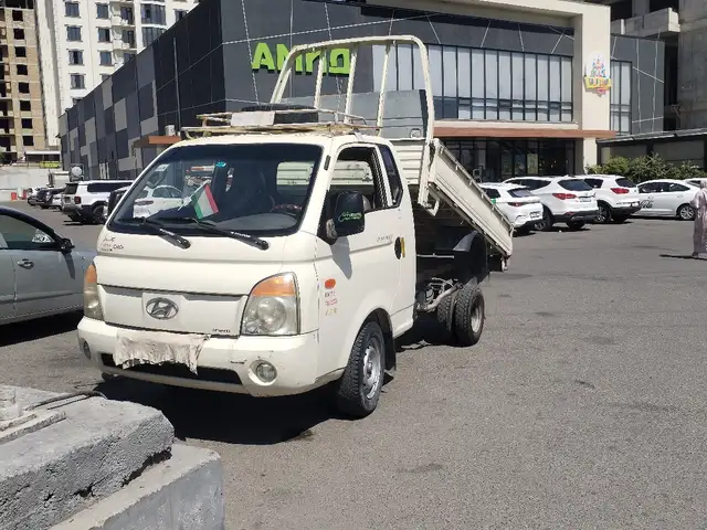 Бортовой автомобиль Hyundai Porter, 2010, Хуҷанд