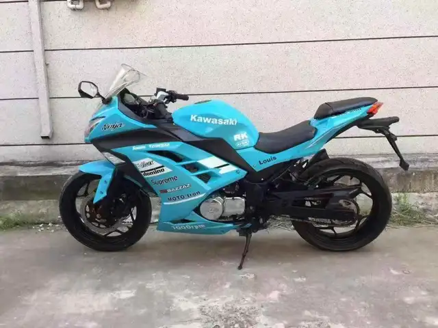 Мотоцикл Kawasaki H2, Душанбе
