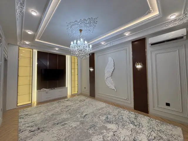 2-комн. квартира, 2 этаж, 66 м², Шелкокомбинат, Худжанд