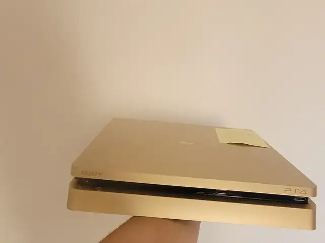 Игровая приставка Sony PlayStation 4Slim, Хуҷанд