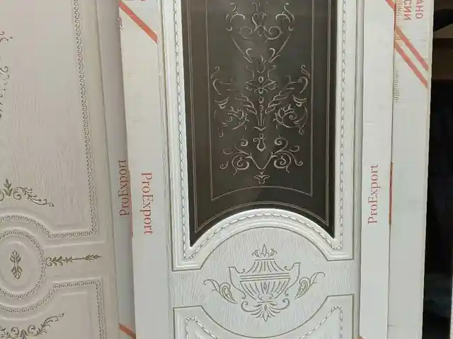 Дверь, Душанбе