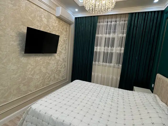 3-комн. квартира, 8 этаж, 110 м², 12 мкр, Худжанд - 6