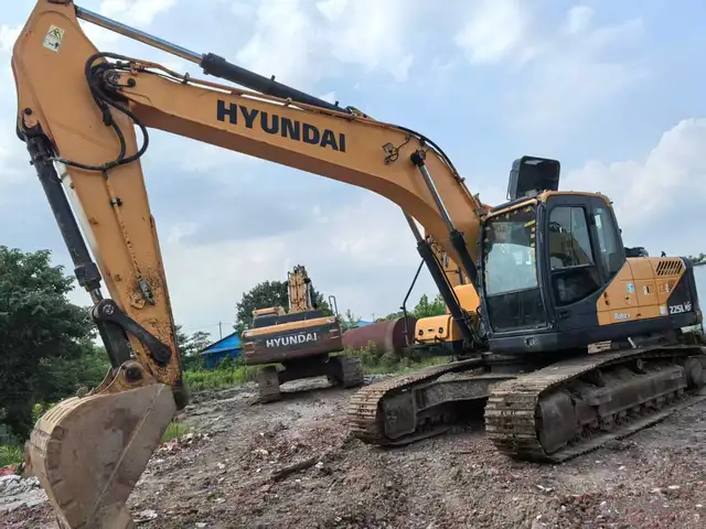 Экскаватор хундай 225, Душанбе