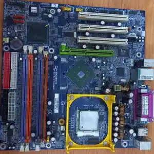 Материнская плата Gigabyte-GA 8IG1000, Варзоб