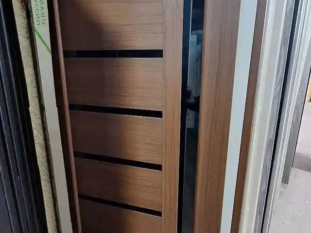 Дверь хай тек, Душанбе