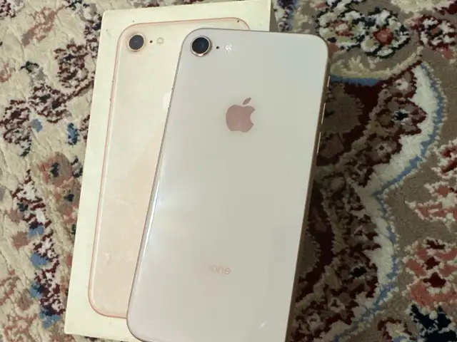 Apple iPhone 8, 64 gb, Gold, Душанбе