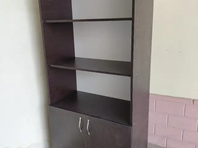 Шкаф, Худжанд