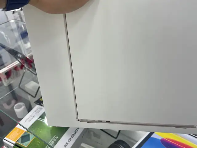 Ноутбук apple macbook air m5 24/1tb, Душанбе