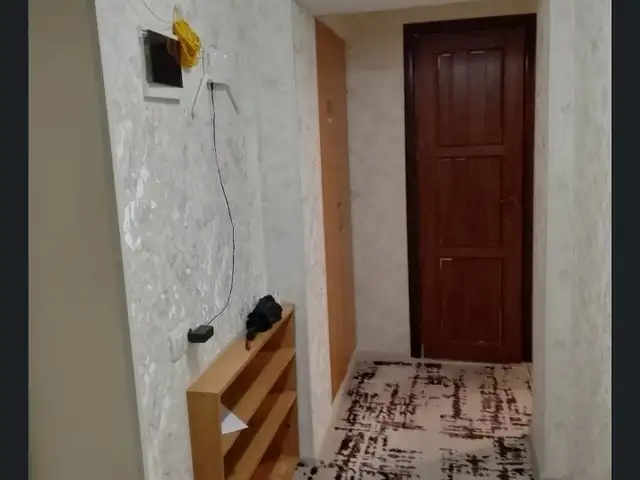 2-комн. квартира, 2 этаж, 50м², 92 мкр, ру ба руи Пайкари 112, Душанбе