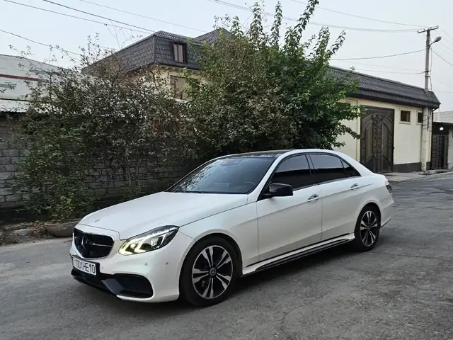 Mercedes-Benz E class