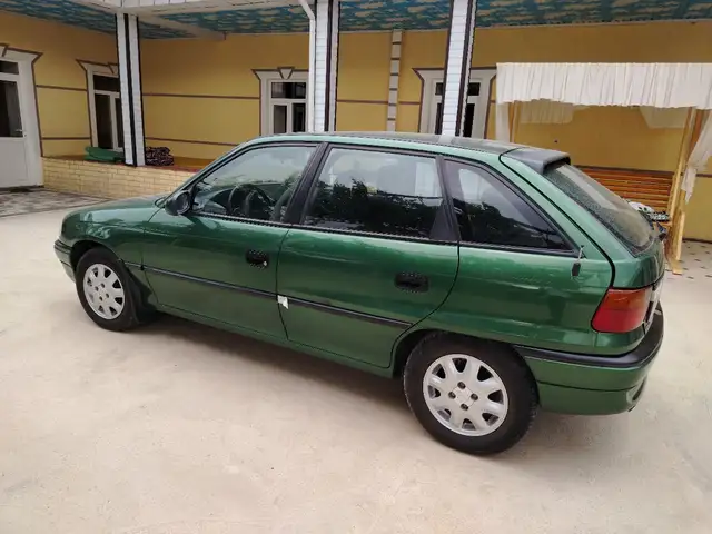 Opel Astra F