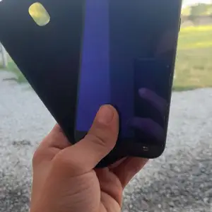 Samsung Galaxy J5, Фархор