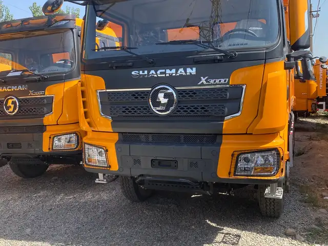 Самосвал шакман x 3000, Душанбе