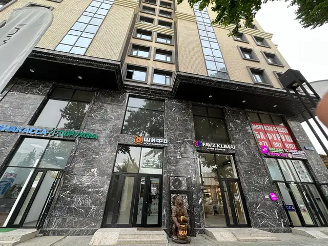 Помещение под свободное назначение, 240м², Шохмаснур, Душанбе