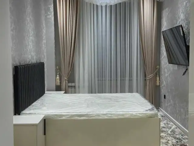 2-комн. квартира, 15 этаж, 84м², 82 мкр, Душанбе