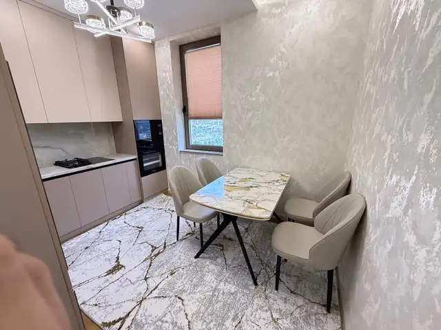 3-комн. квартира, 12 этаж, 66 м², 20 мкр, Хуҷанд - 5