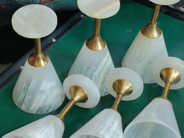 Рюмки из камня, Душанбе