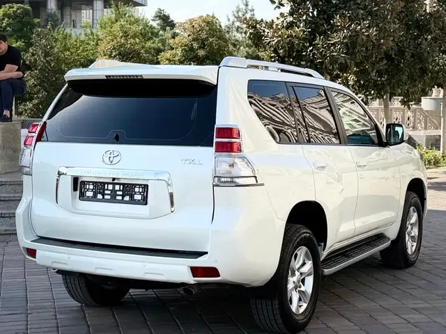 Toyota Land Cruiser Prado, 2010, Душанбе - 7