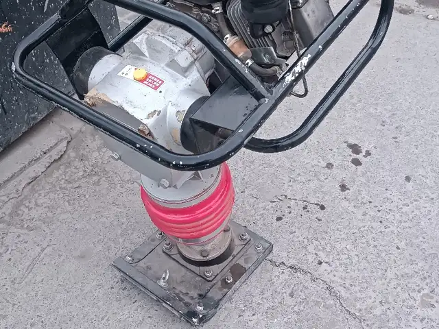 Тромбовка на прокат, Канибадам