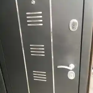 Дверь, Душанбе