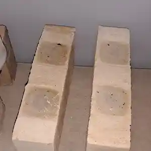 Кирпичи, Душанбе