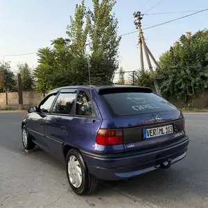 Opel Astra F