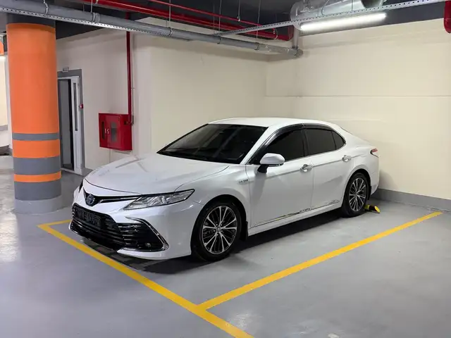 Toyota Camry, 2018, Душанбе - 11