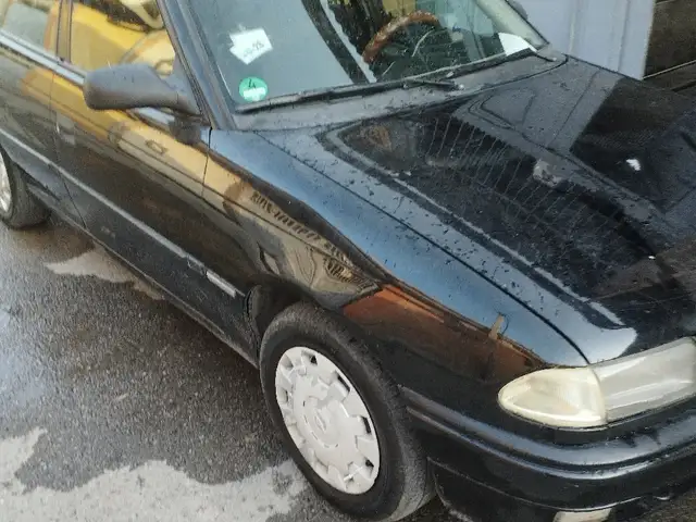 Opel Astra F
