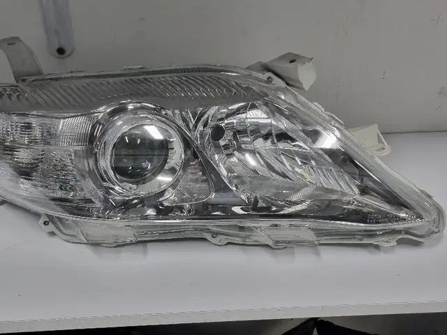 Передние фары на Toyota Camry 2, Душанбе