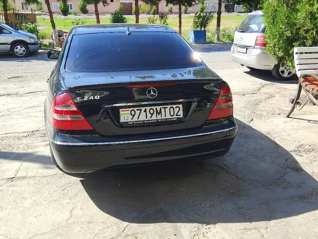 Mercedes-Benz E class