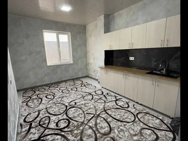 2-комн. квартира, 5 этаж, 69м², Giprazem tojiron, Душанбе
