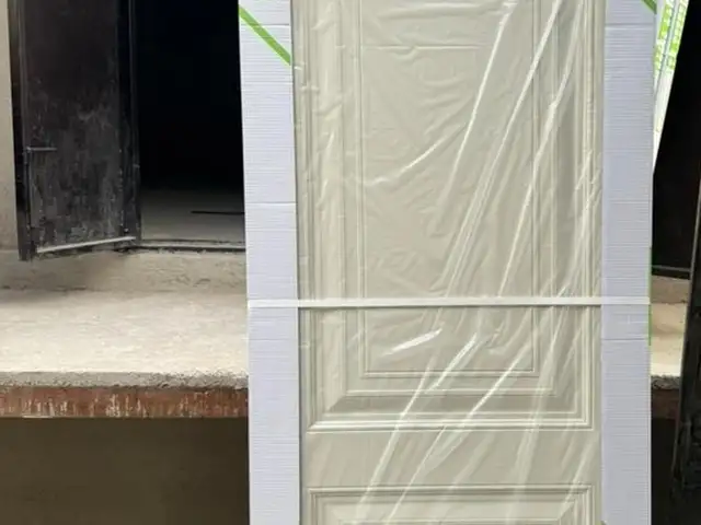 Дверь, Душанбе