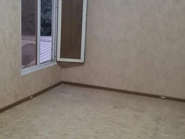 2-комн. квартира, 2 этаж, 50м², Яккачинор, Душанбе