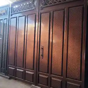 Дарвозаи оҳанин, Худжанд