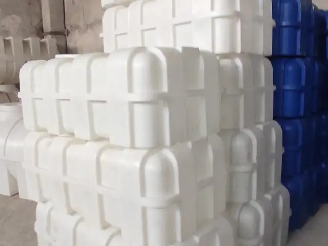 Пластиковая бочка квадрат 1000л, Душанбе