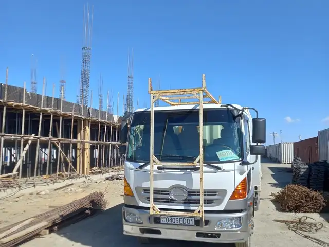 Бортовой грузовик Hino Range 500, Душанбе