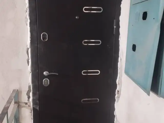 Входная дверь, Душанбе