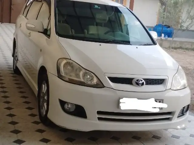 Toyota Ipsum