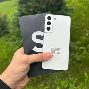 Samsung galaxy S22, 128gb, Исфара