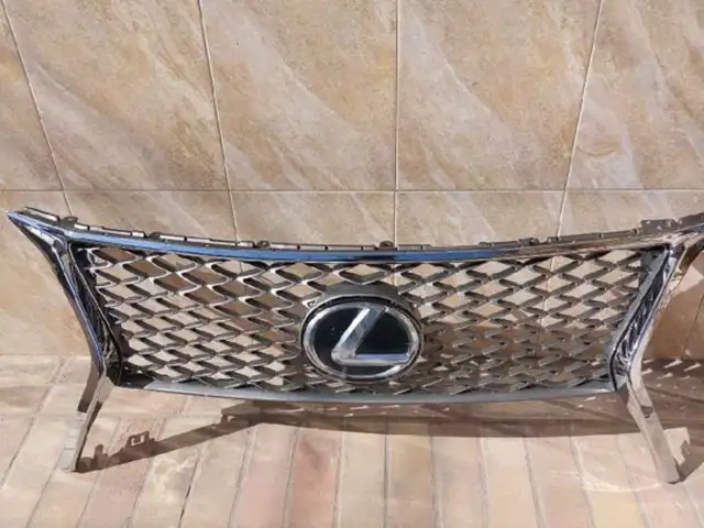 Хром облицовка от Lexus RX 350 год 2012-2015, Душанбе