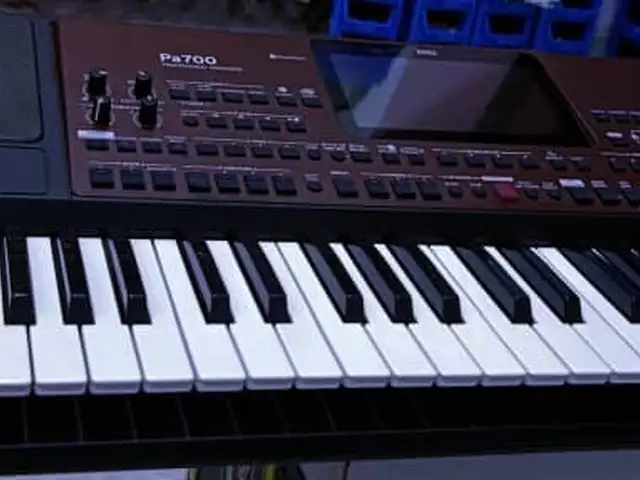 Синтезатор KORG Pa 700, Душанбе